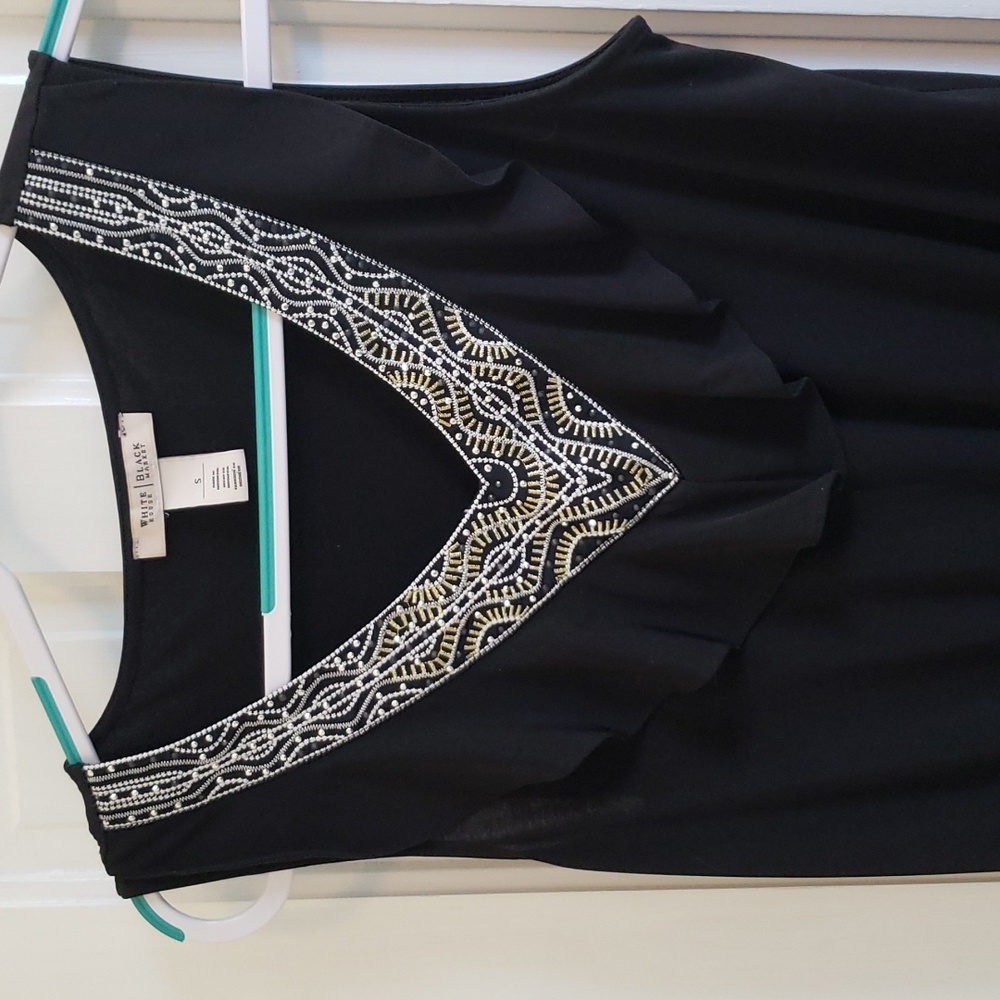White House Black Market Sleeveless Metallic Embroidered V Neck Peplum Top - Picture 7 of 14